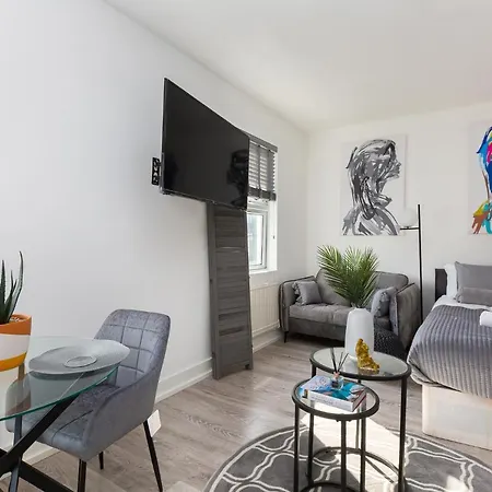 Studio Apt, 8 Min Walk From Tube 3 London Exterior foto